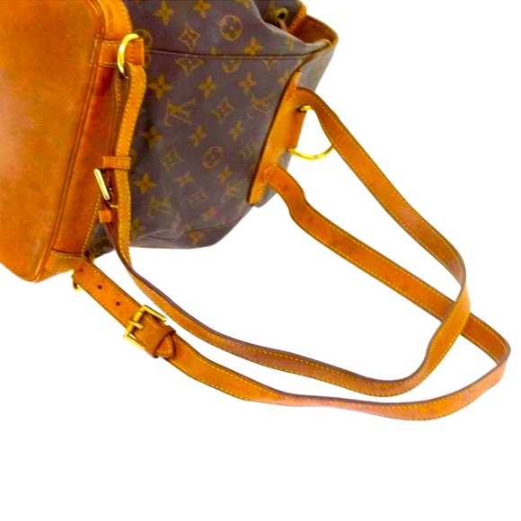 Authentic LOUIS VUITTON Monogram Montsouris PM Backpack - Picture 8 of 16